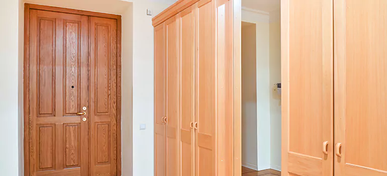 Glass Closet Door Repair in Newmarket, Ontario